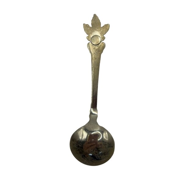 Val-DOr Canadian Souvenir Collectors Spoon With Leaf Design B85 - Picture 3 of 4